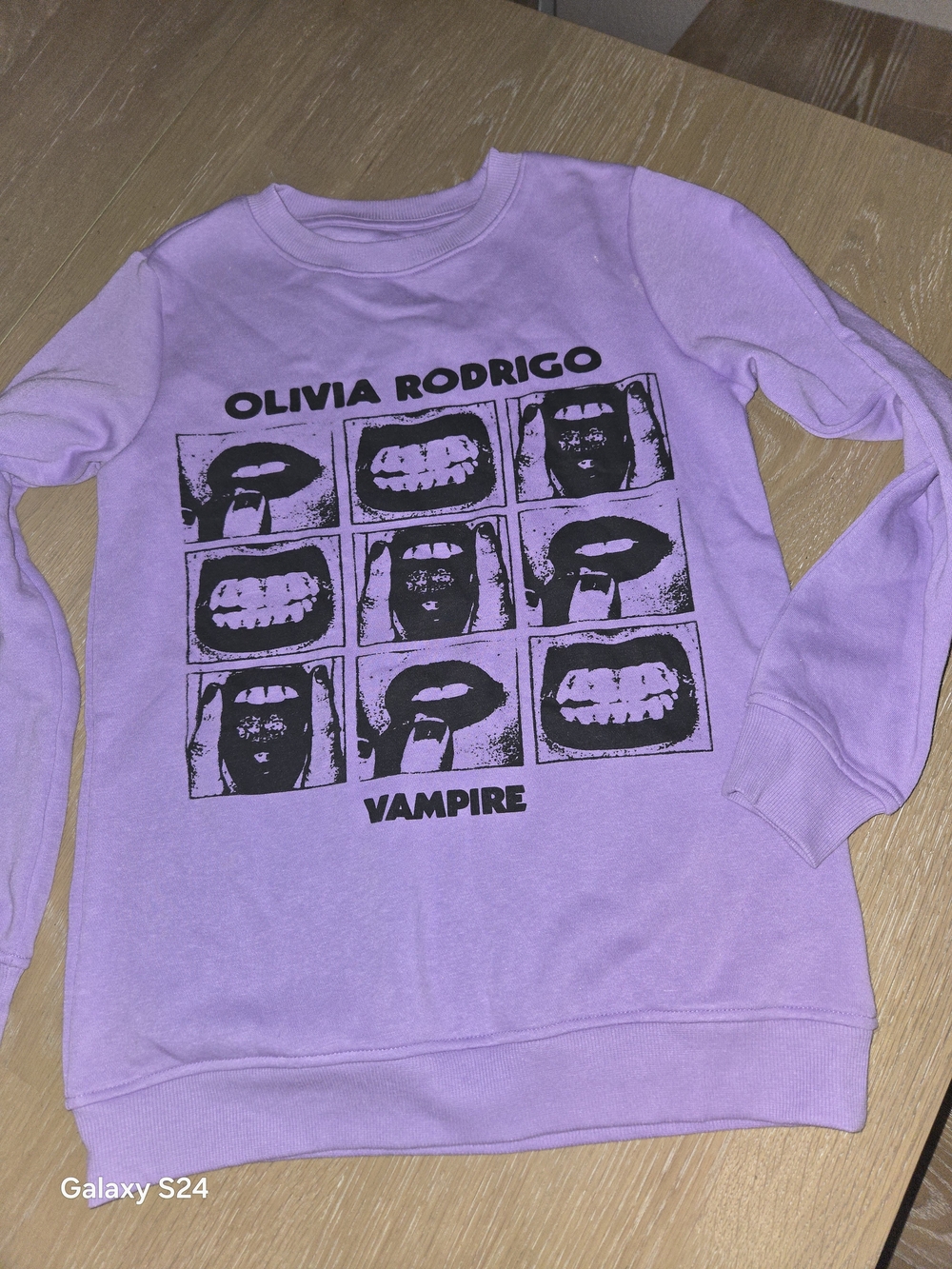 Lavender 'Vampire' Graphic Crew Sweatshirt Olivia Rodrigo Womens XS